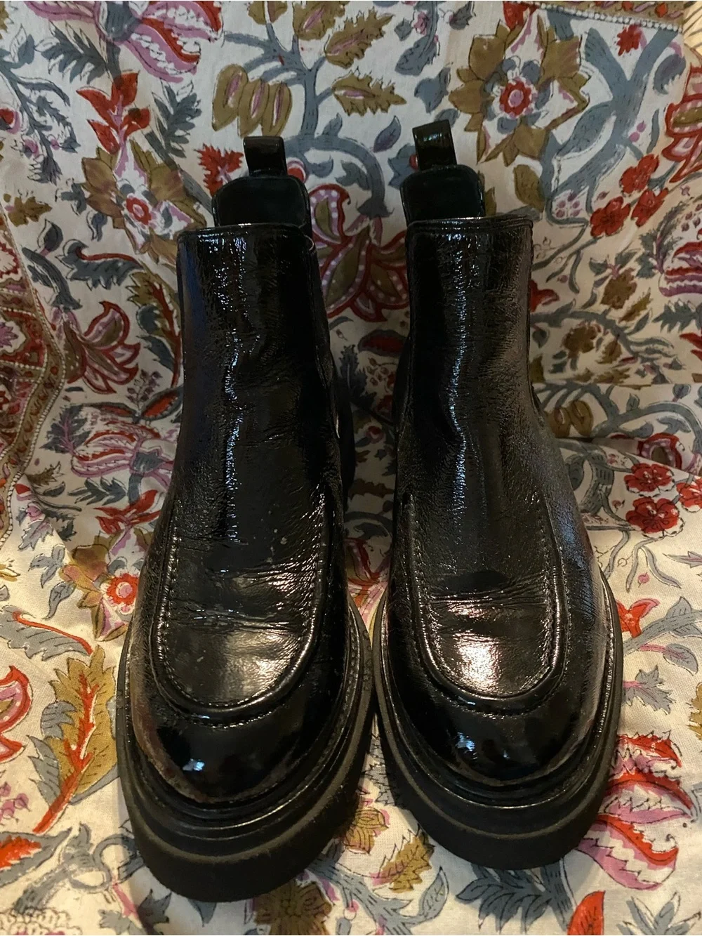 Sofft Black Glossy Patent Chelsea Lug Ankle Boots